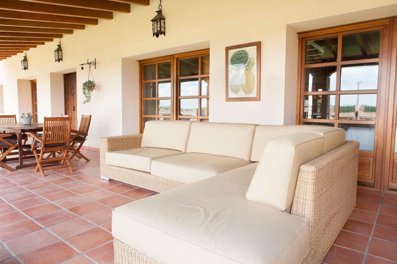Casa Roble Guest House Almenara de Tormes Exterior photo