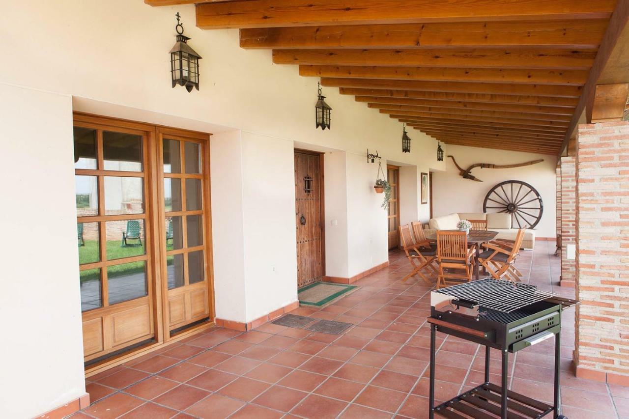Casa Roble Guest House Almenara de Tormes Exterior photo