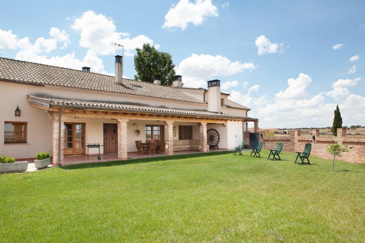 Casa Roble Guest House Almenara de Tormes Exterior photo